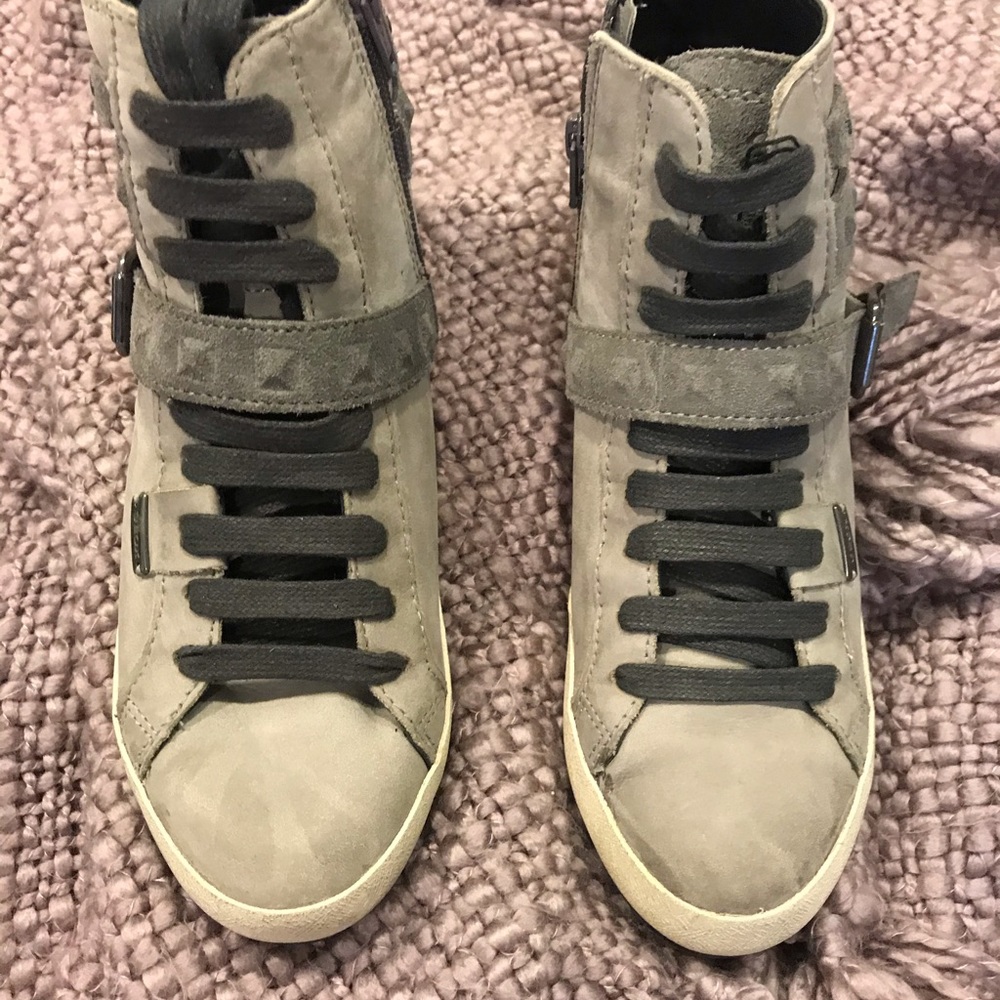 NEW Geox Leather Shoes